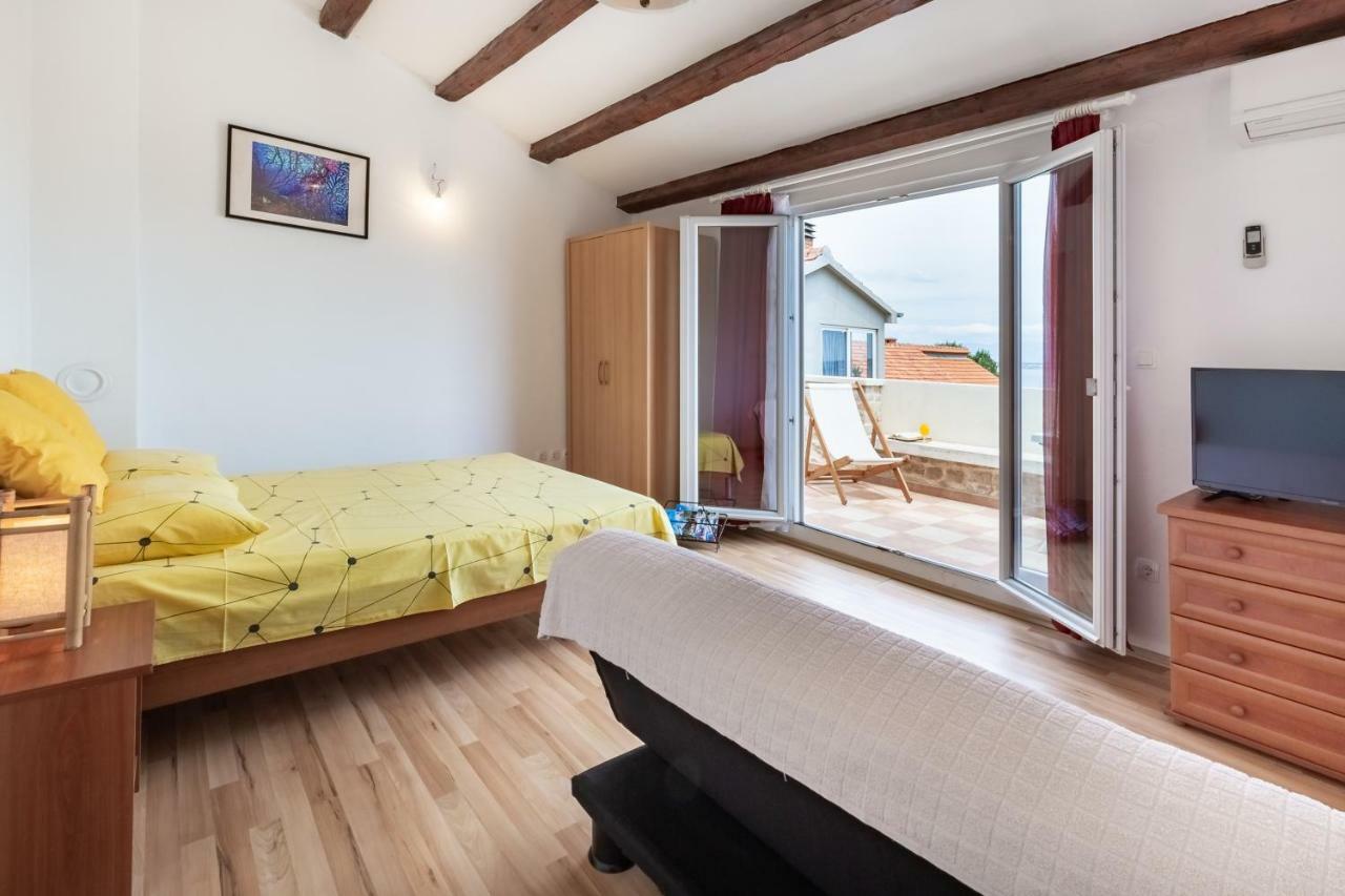 Sea View Suite Mateo 普莱克 外观 照片